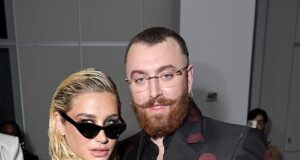Kesha dhe Sam Smith bëjnë një paraqitje elegante në shfaqjen e Javës së Modës në Nju Jork