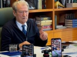 Dorëheqja e Gjekmarkaj/ Berisha: Pranoj kritikat për firmat për Shabanin, por jo largimin e deputetëve nga partia