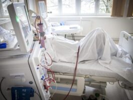 KLSH: Probleme me koncesionarin e hemodializës, pagesa të dyfishta nga pacientët dhe sorrollatje për shërbimin