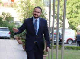 Reagon Salianji: Berisha më largoi si drejtues politik në Njësinë 6 në Tiranë! PD: S’ka pasur një detyrë të tillë, por është vetëpërjashtuar pas..