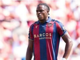 Barcelona e rivalizon Man Utd për talentin e Levantes