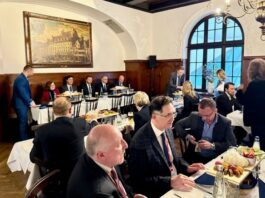 Ministri estonez “zbulon” Bashën në Konferencën e Sigurisë në Mynih