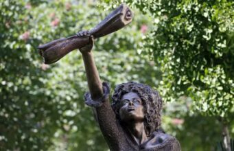Historia e harruar e shfuqizimit të skllavërisë në Francën revolucionare – emancipimi i parë