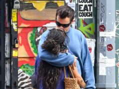 Styles dhe Kravitz fotografohen duke u puthur në New York, çifti konfirmon romancën me një tjetër moment publik