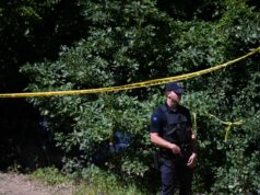 Kurti: Është konfirmuar identiteti i tri viktimave nga varret masive në Zubin Potok, i përkasin ‘Grupit të Intelektualëve’