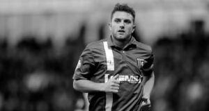 Tronditet bota e futbollit! Futbollisti vdes papritur në moshë të re